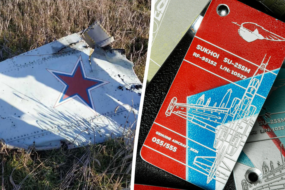 Part of a Plane is making keyrings from a wrecked Russian warplane (image via SWNS)