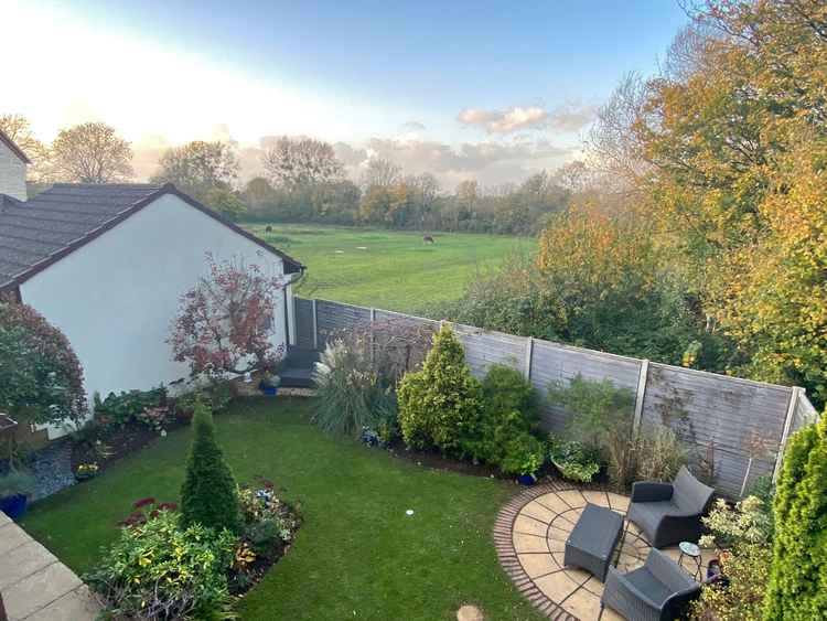 Four-bedroom house in Greenhill Croft