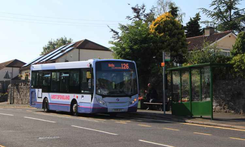 The 126 bus in Cheddar (Photo: Geof Sheppard)