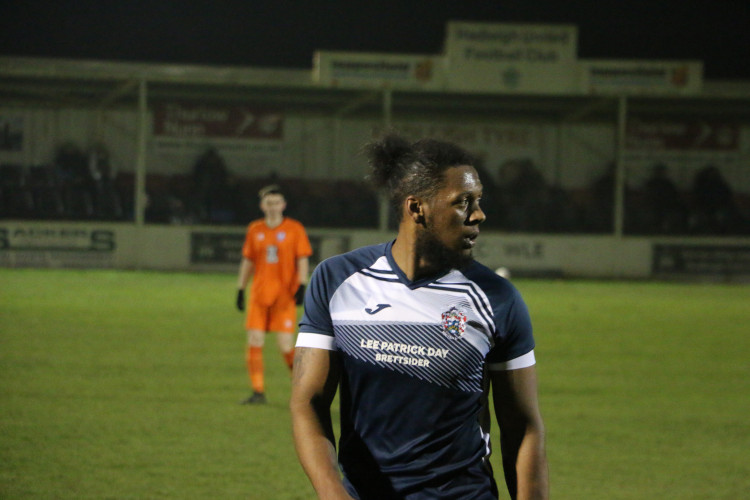 Hadleigh striker Asa Milliard (Picture: Nub News)