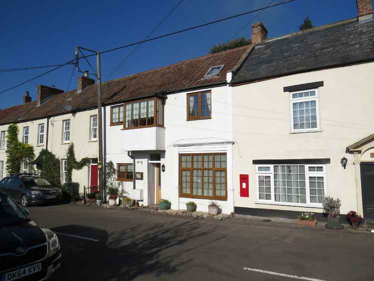 Terraced cottage in Old Coach Road, Cross