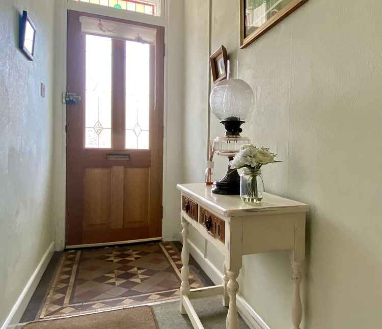 Terraced cottage in Old Coach Road, Cross