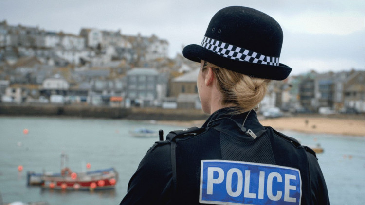 Police officer (Devon and Cornwall Police)