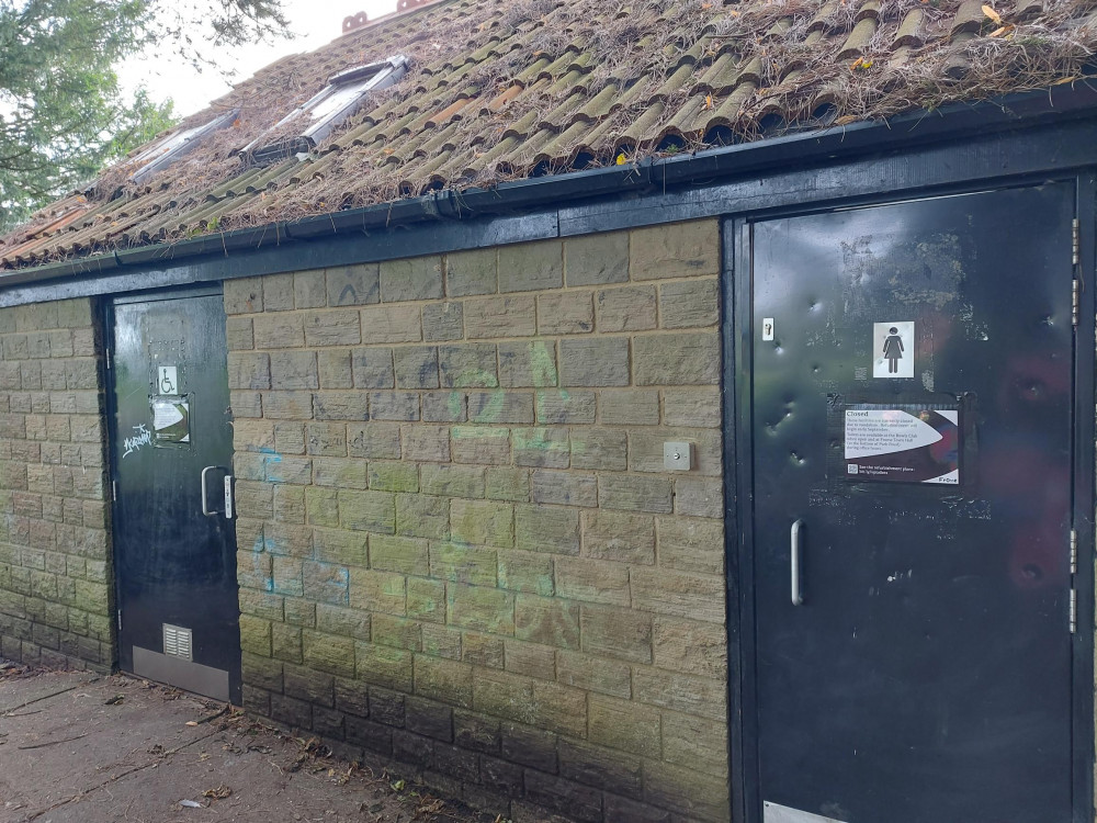 Not so convenient - the toilet block August 17 in Victoria Park 