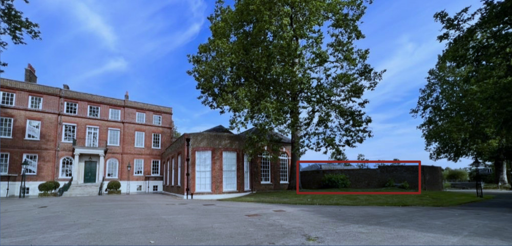 Boundary wall to Bushy House to be amended and replaced (Photo: Richmond Council)