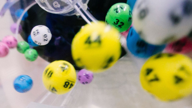 The 70 organisations registered as beneficiaries of the Teignbridge Lottery will be eligible to apply (Dylan Nolte / Unsplash)