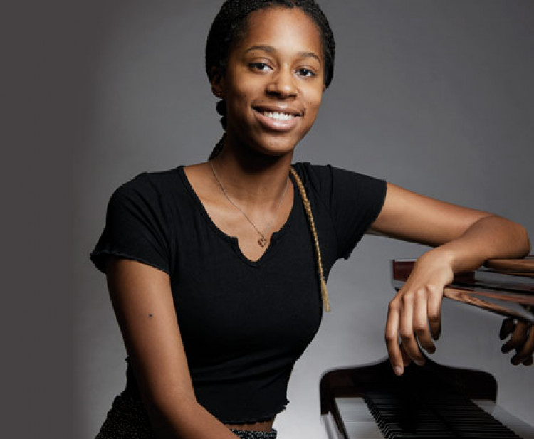 Pictures at an Exhibition with Jeneba Kanneh-Mason Pictures at an Exhibition with Jeneba Kanneh-Mason