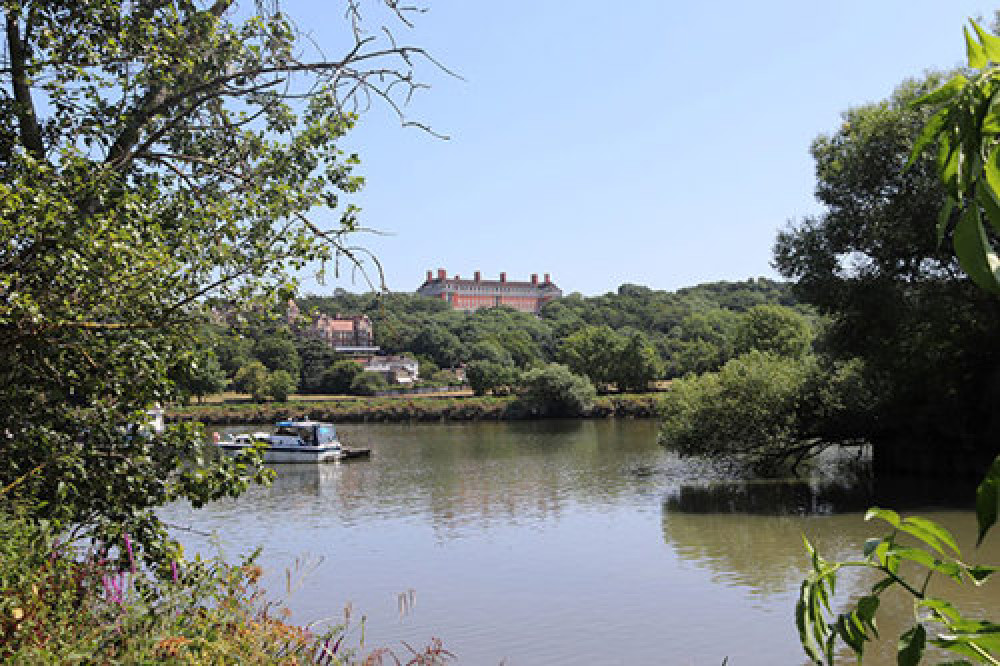 Mayor to host Twickenham Tour and Tea. (Photo Credit: Richmond Council).