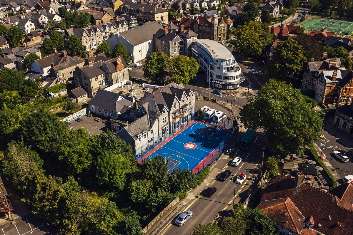 Westbourne Senior School on Hickman Road