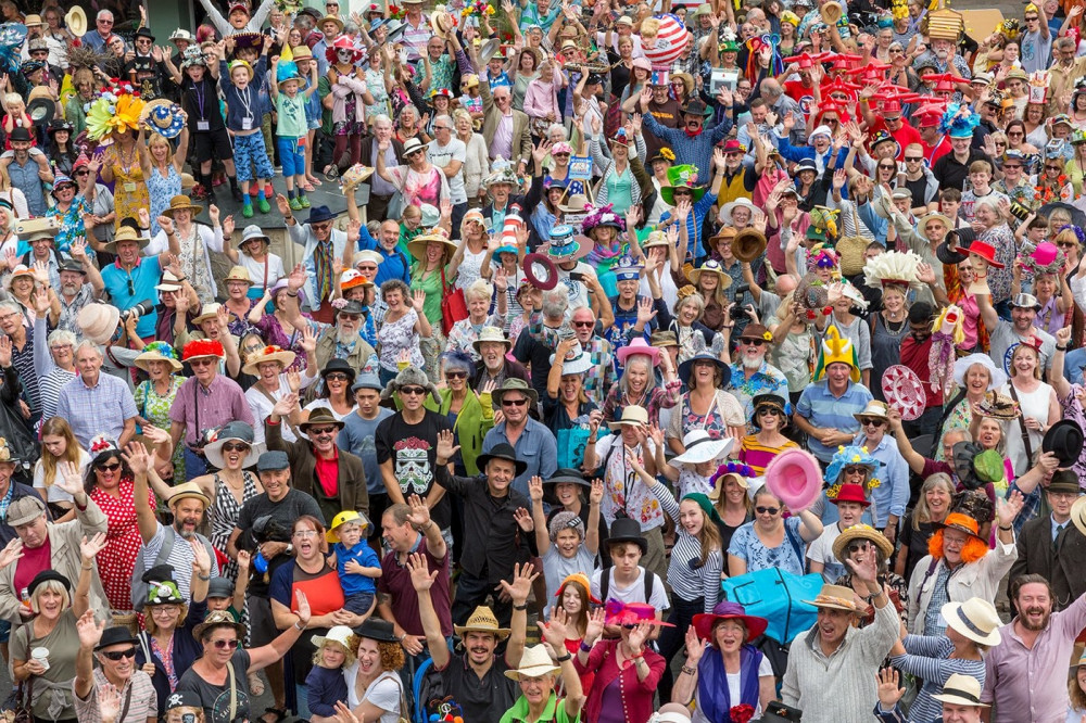 The mass hatted photocall will once again be held in Bucky Doo Square, Bridport (photo courtesy of Bridport Hat Festival)