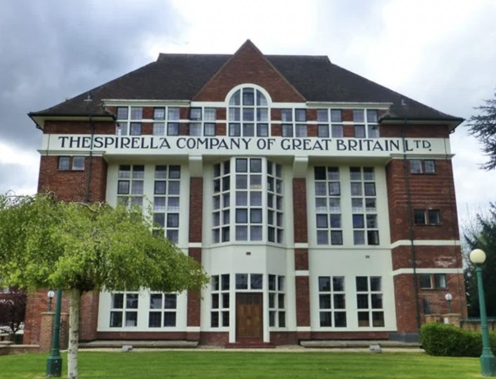 Five jobs available in and around Letchworth right now. PICTURE: Letchworth's iconic Spirella Building. CREDIT: Nub News 