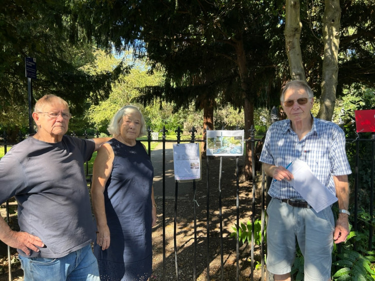 (Left to right) Alan Ridley, Helen Ridley and Brian Crisp by the garden's entrance on Maple Road in St. Andrew's Square. (Photo: Charlotte Lillywhite/LDRS)