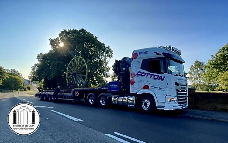 The wheel was loaded on to the back of a trailer and taken away for refurbishment. Photos: Friends of the Oakthorpe, Donisthorpe and Acresford (ODA) Memorial Gardens