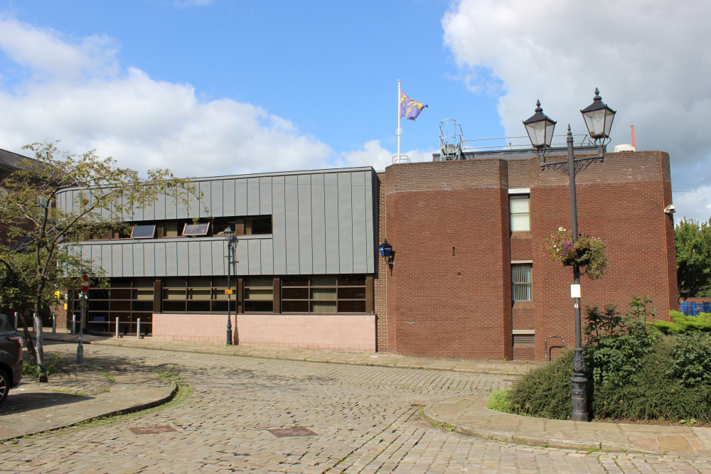 Macclesfield Police Station, of Brunswick Street. (Image - Macclesfield Nub News) 