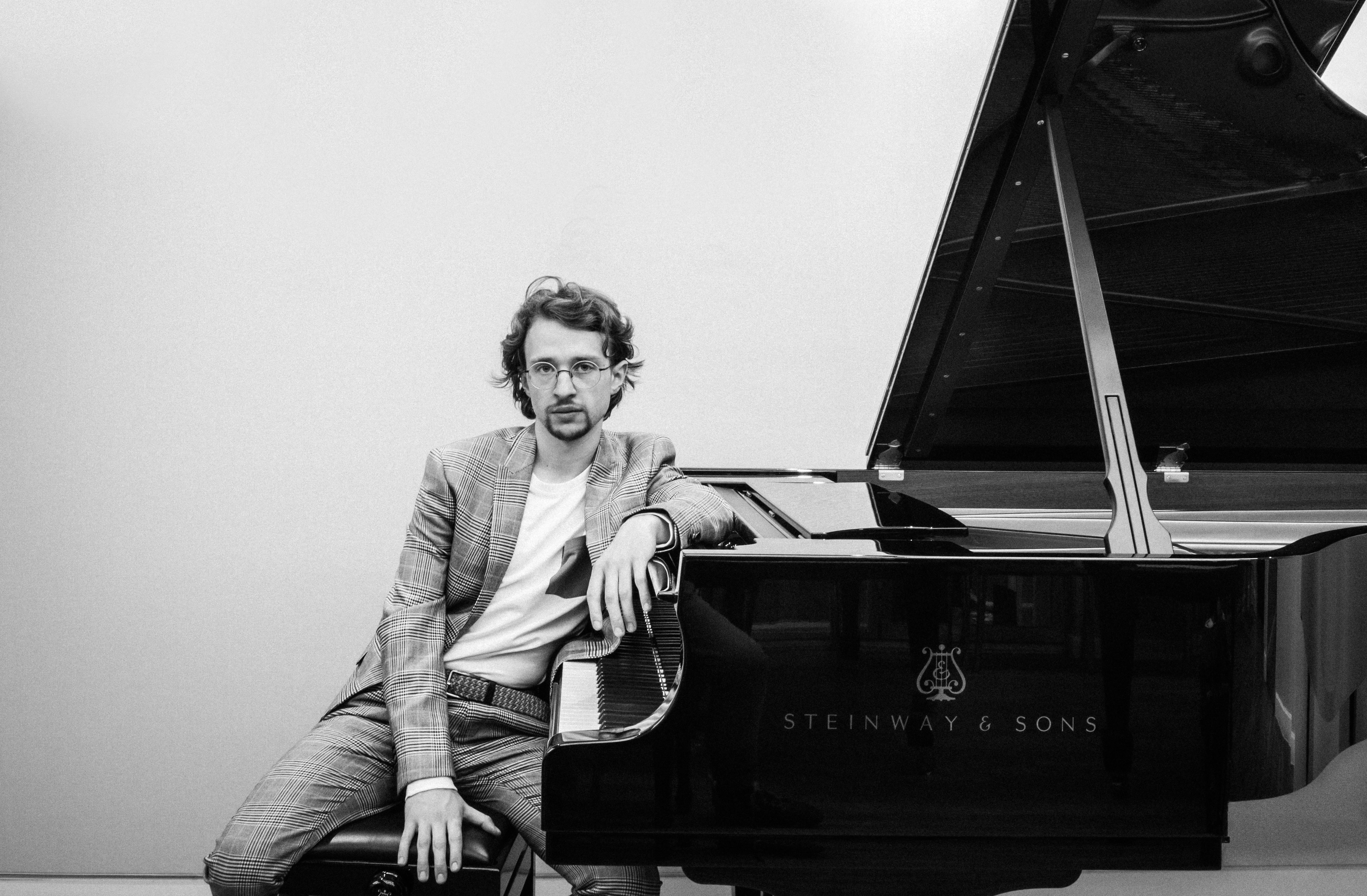 Pianist Julian Trevelyan