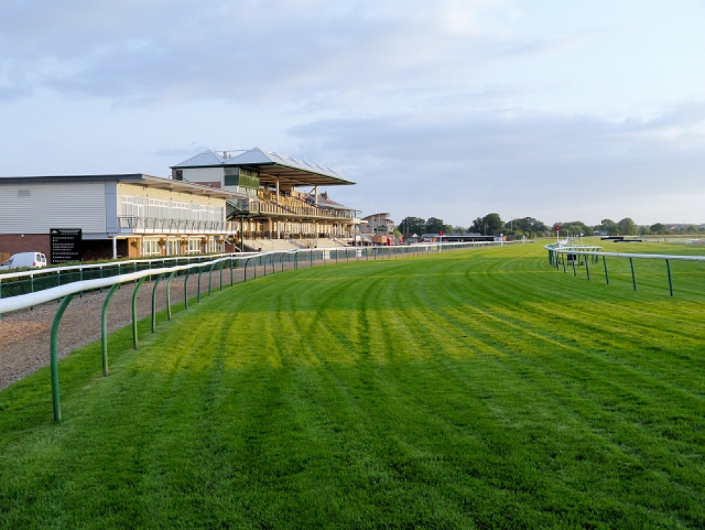 Warwick Racecourse is hiring now! (image by David Dixon)