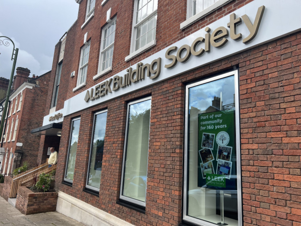 Leek Building Society's head office is in Leek although they have branches across Stoke-on-Trent and Staffordshire (Nub News). Leek Building Society's head office is in Leek although they have branches across Stoke-on-Trent and Staffordshire (Nub News).