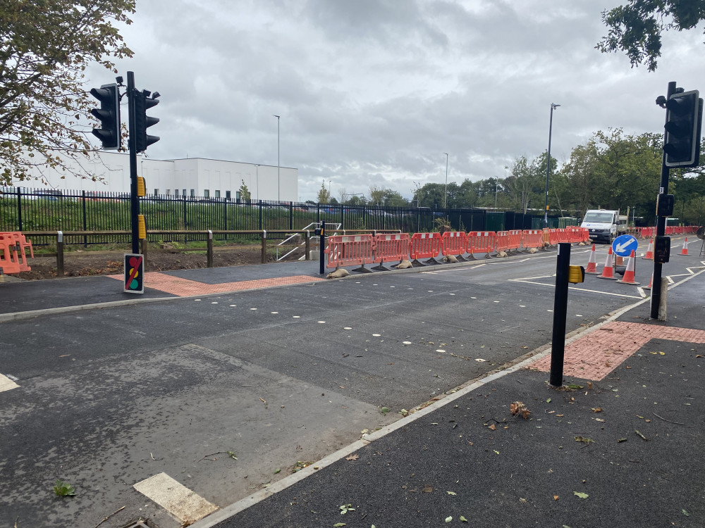 Traffic lights have been installed on Glasshouse Lane (image by James Smith)