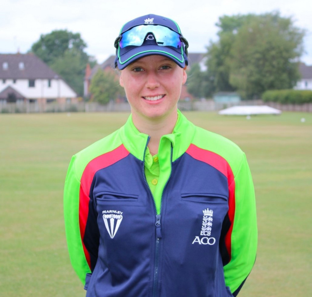 Fancy becoming a cricket umpire for the summer?