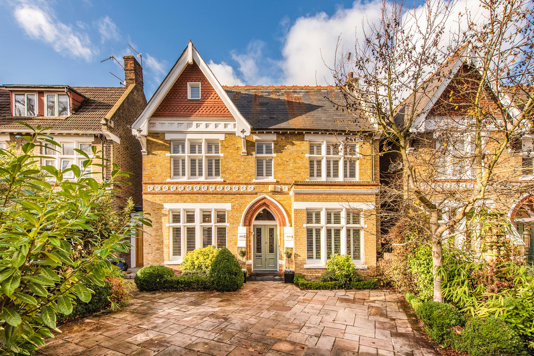 Six bedroom detached house for sale in Woodville Road, Ealing, W5 (credit: Leslie & Co). Six bedroom detached house for sale in Woodville Road, Ealing, W5 (credit: Leslie & Co).