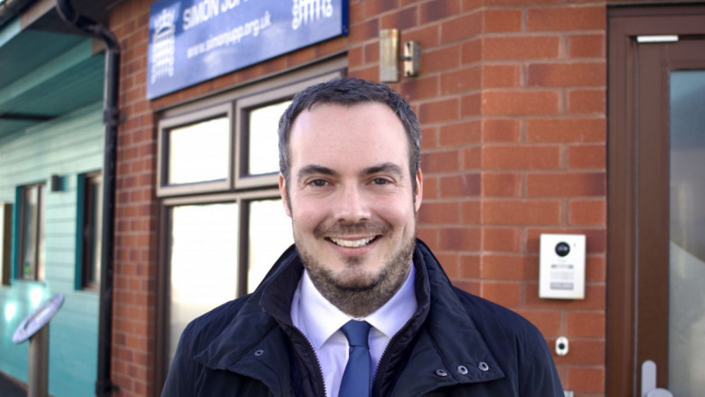 East Devon MP Simon Jupp in Exmouth (Nub News/ Will Goddard)