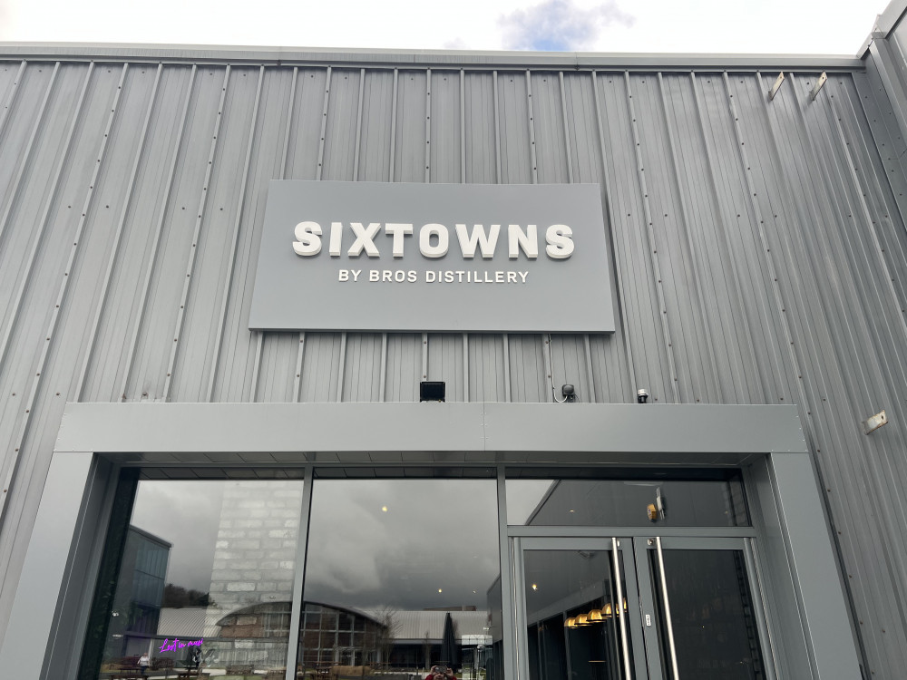 Sixtowns, based at World of Wedgwood, is hosting a quiz and live music this weekend (Nub News).