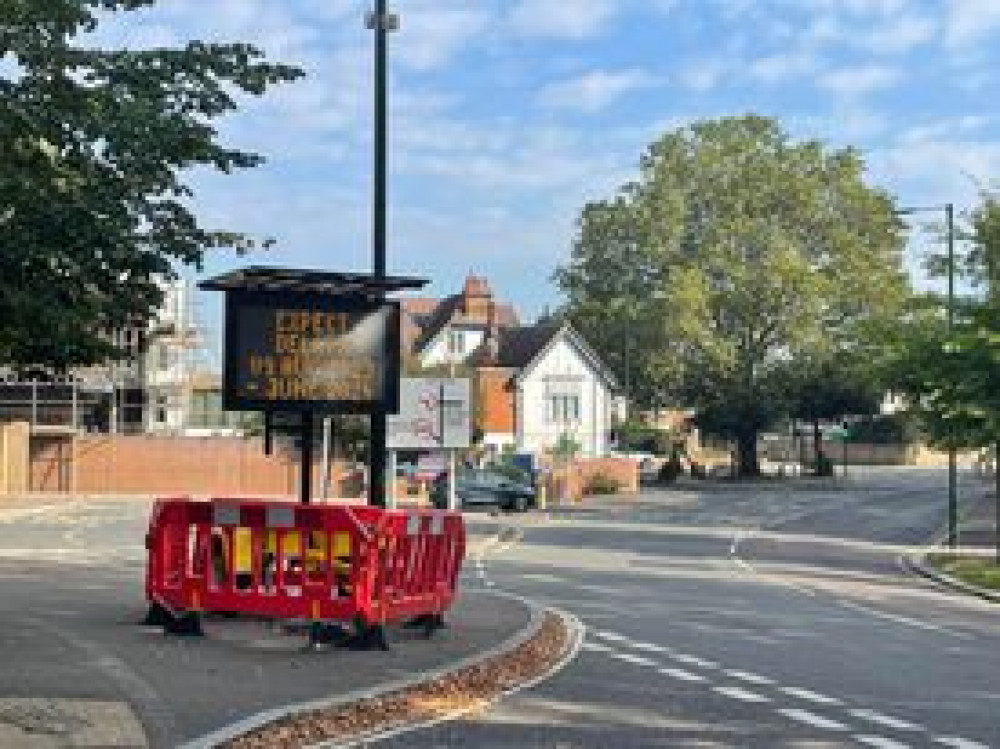 TFL agree to extend working hours at Manor Circus. (Photo Credit: Heather Nicholls).