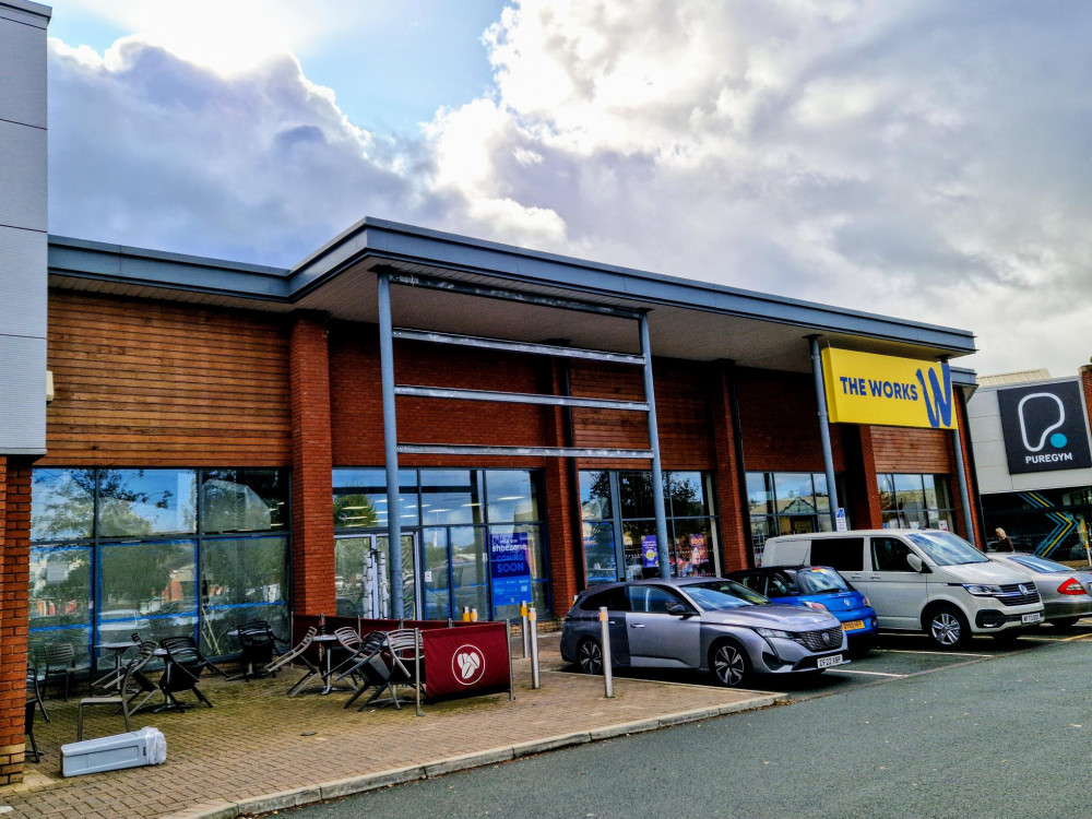 Shoe Zone opened inside the former Burger Priest restaurant, Grand Junction Retail Park, at 9am on Saturday 14 October (Ryan Parker).