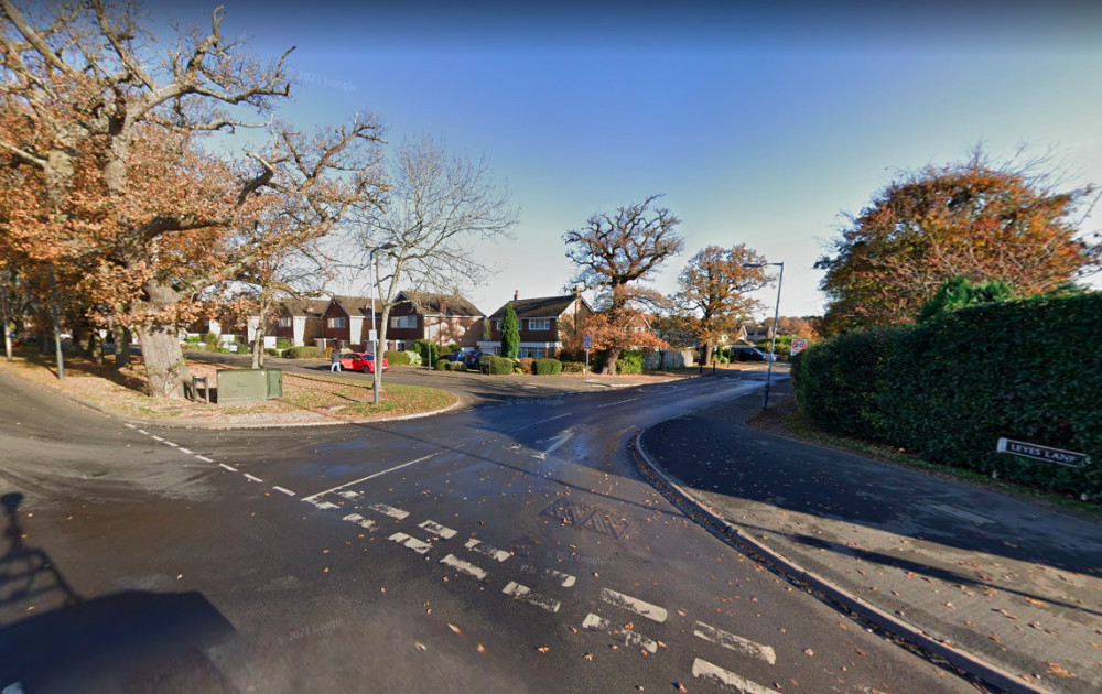 The vehicle is reported to have left the scene after the collision on Leyes Lane (image via google.maps)