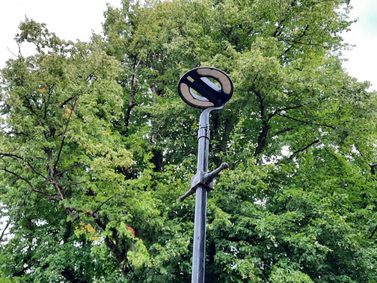 Lincolnshire County Council has reported a significant 45% reduction in electricity consumption from street lighting since switching to part-night lighting. Image credit: Nub News. 