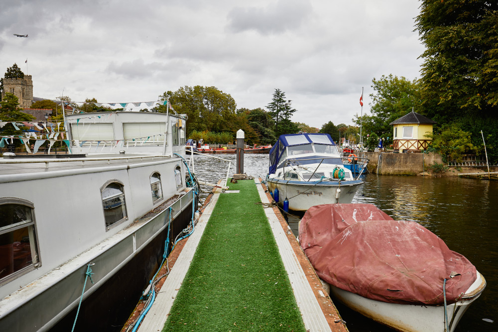 The mooring on Eel Pie Island. (Photo Credit: RiverHomes).