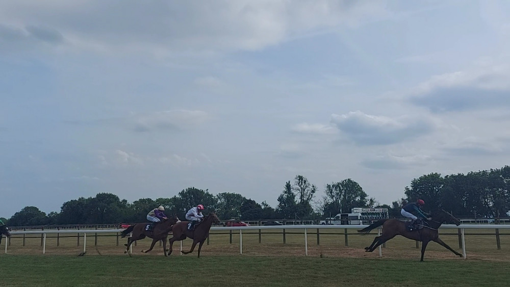 Bath Racecourse on Ladies Day 2023; Photo Frome Nub News 