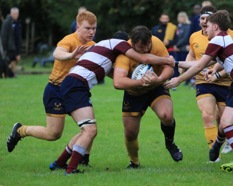 Teddington on the charge against Kingston. (Photo: Simon Ridler)