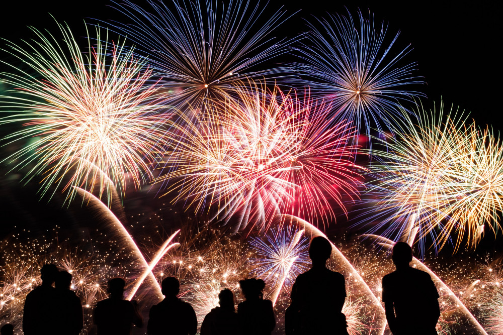 Kick off your weekend with a bang at the Wells City FC fireworks display on Friday, 3 November.