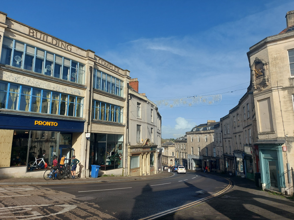 Bath Street heading into downtown Frome October 30. Photo Frome Nub News 