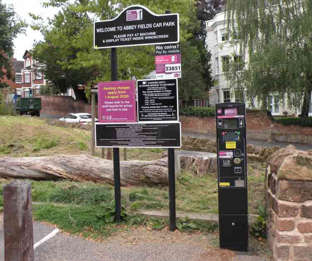 Warwick District Council is still planning to keep the two hours free parking in Abbey Fields (image by James Smith)