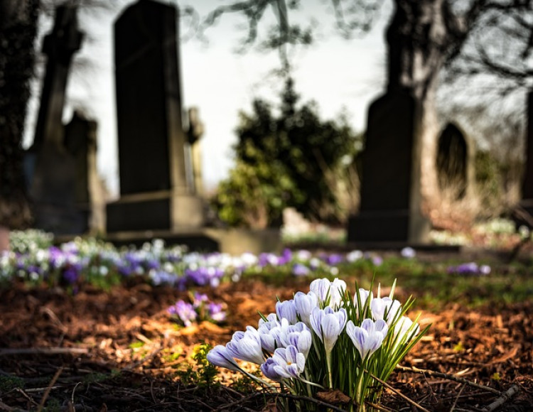 Some bereavment charges in Warwick district could be put up (image via pixabay) Some bereavment charges in Warwick district could be put up (image via pixabay)