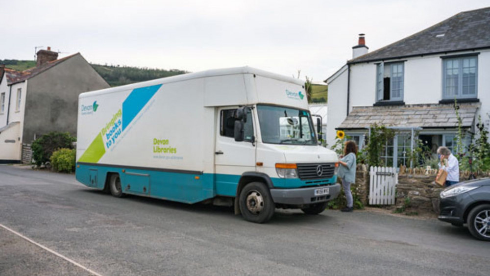 Mobile library service (Libraries Unlimited)