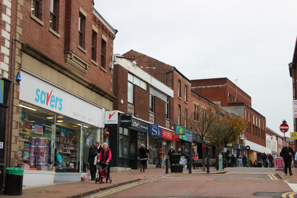 Chain stores on Mill Street in Macclesfield. (Image - Macclesfield Nub News) 