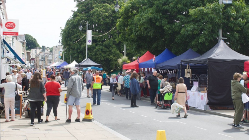 A previous street market (Nub News)
