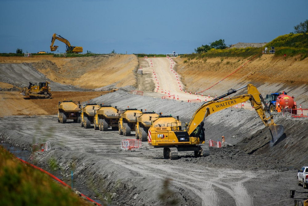 The compound next to the A46 will be bigger than Abbey Fields in Kenilworth (image via HS2)