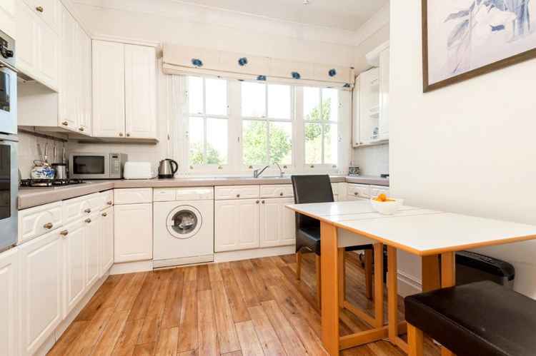 The kitchen is light and spacious (Credit: Savills Wimbledon via Rightmove)