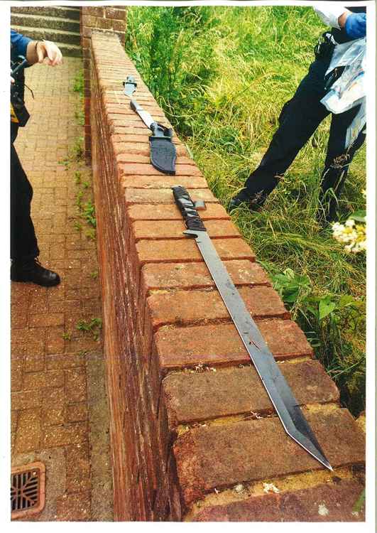 The weapon was found in undergrowth near the men after they were caught (Credit: Metropolitan Police South west BCU)