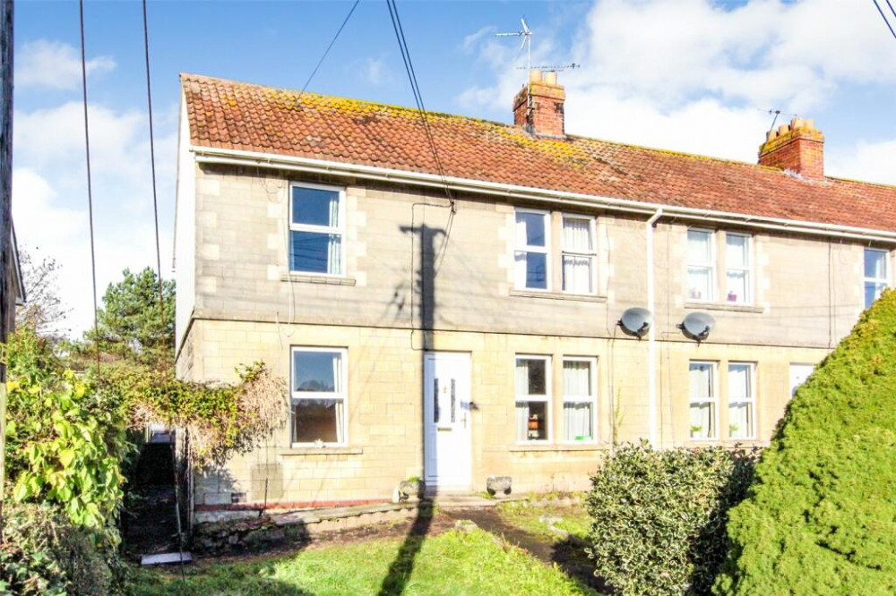 Redlands Terrace, Midsomer Norton is for sale for £275,000