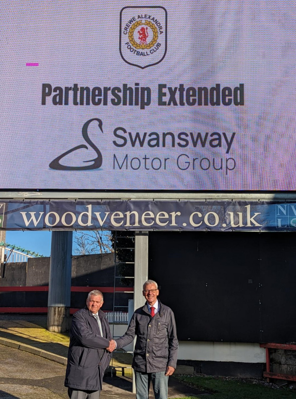 After a successful first season together, Swansway Motor Group re-signed with Crewe Alex for the 2023/24 season (Nub News).