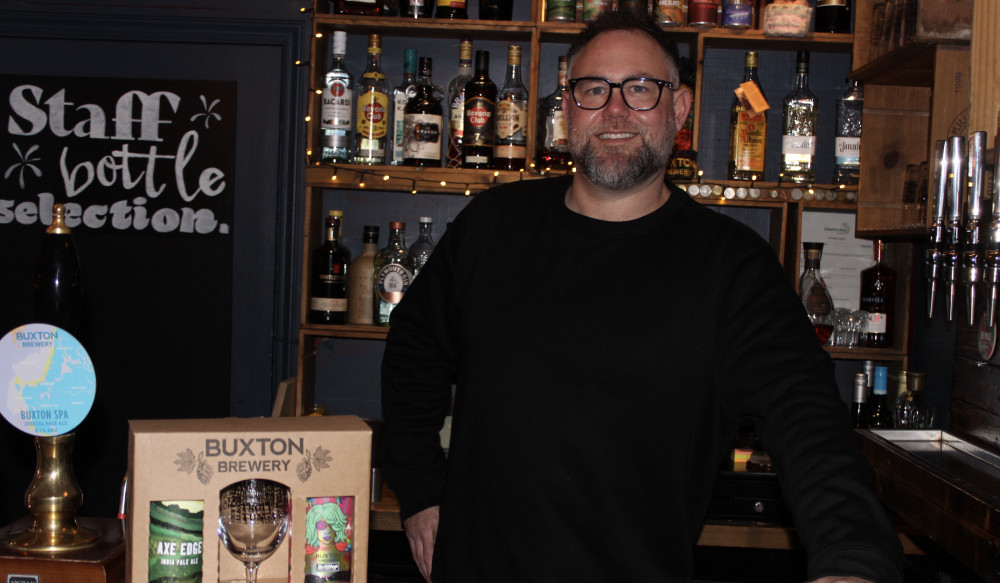 Macclesfield's Neil Cameron, who worked for ten years for the previous version of the Treacle Tap, is managing the new one. (Image - Macclesfield Nub News) 