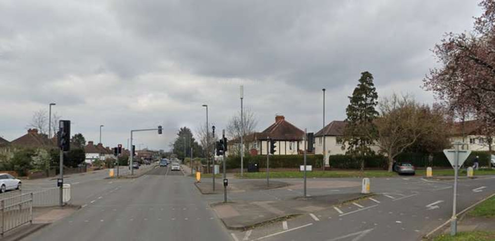 The car crash happened on Kingston road in Tolworth (Image: Google)