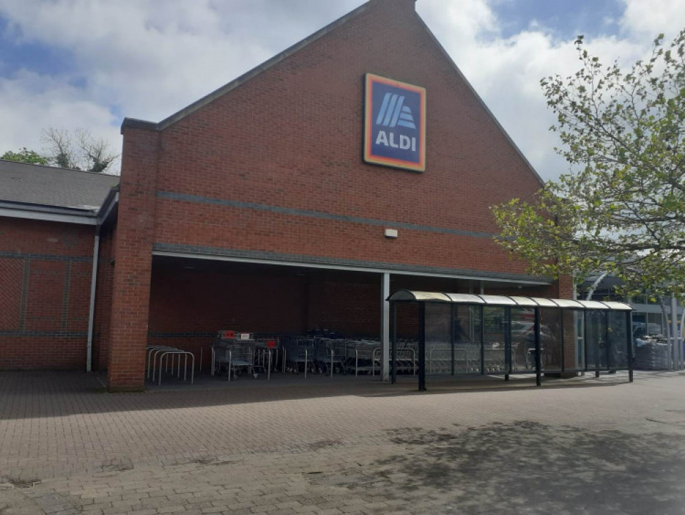 Aldi is set to become the first UK supermarket to guarantee employees £12 an hour from this January (Nub News).