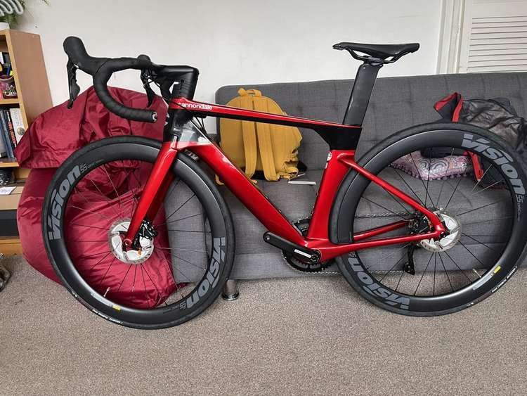 Another cyclist had his bike stolen by the Richmond Park gang (Image: @jam211191)