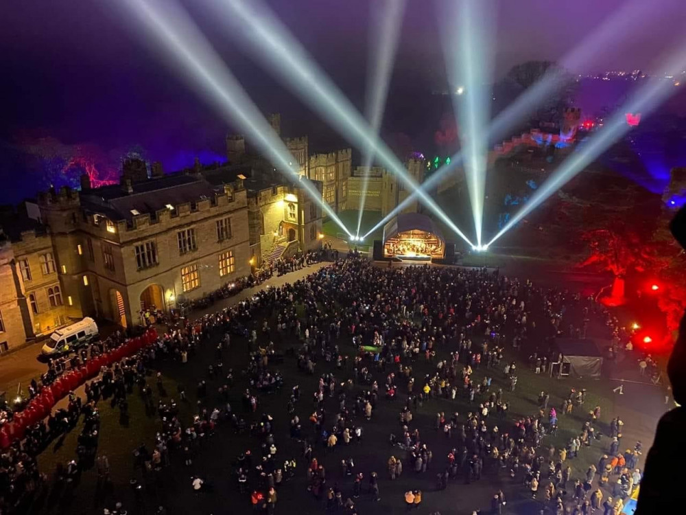 It's Carols at the Castle this weekend (image via White Tiger PR)